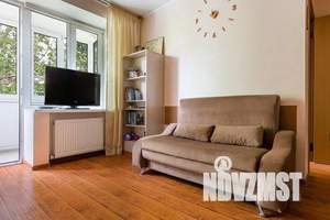 2-к квартира, посуточно, 42м2, 2/2 этаж