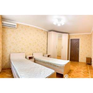 3-к квартира, на длительный срок, 63м2, 2/5 этаж