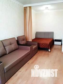 1-к квартира, посуточно, 40м2, 9/16 этаж