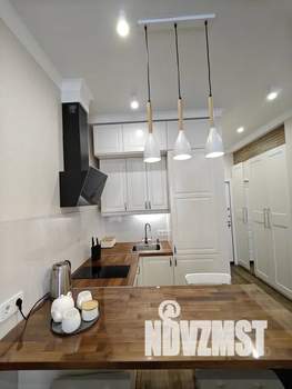 Студия квартира, посуточно, 30м2, 1/6 этаж