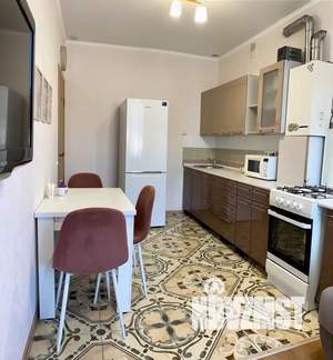 1-к квартира, посуточно, 45м2, 2/6 этаж