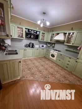 2-к квартира, посуточно, 100м2, 10/11 этаж