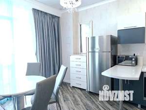 Студия квартира, посуточно, 43м2, 7/8 этаж
