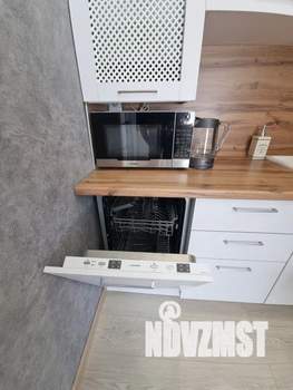 Студия квартира, посуточно, 35м2, 2/3 этаж