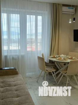 1-к квартира, посуточно, 60м2, 1/1 этаж