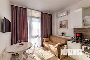 1-к квартира, посуточно, 40м2, 3/7 этаж