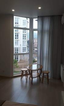 1-к квартира, на длительный срок, 56м2, 3/6 этаж