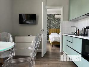 1-к квартира, посуточно, 36м2, 13/16 этаж