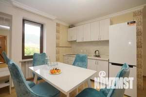 3-к квартира, посуточно, 60м2, 1/1 этаж