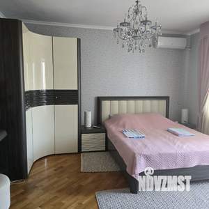 1-к квартира, посуточно, 60м2, 5/8 этаж
