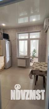 1-к квартира, посуточно, 35м2, 1/7 этаж