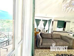 1-к квартира, посуточно, 56м2, 2/8 этаж