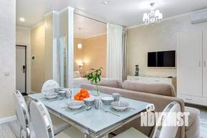 1-к квартира, посуточно, 50м2, 1/1 этаж