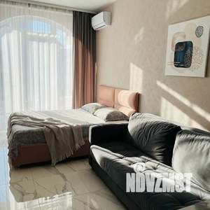 Студия квартира, посуточно, 32м2, 6/8 этаж