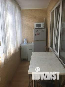 2-к квартира, посуточно, 40м2, 3/6 этаж