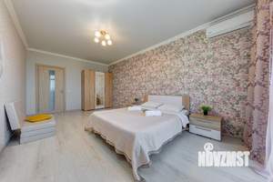 2-к квартира, посуточно, 70м2, 7/7 этаж