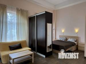 Студия квартира, посуточно, 40м2, 1/4 этаж