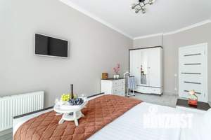 1-к квартира, посуточно, 61м2, 3/6 этаж