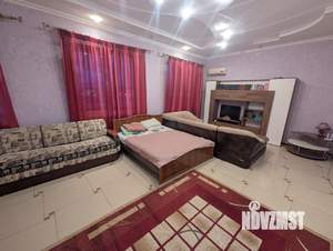 Студия квартира, на длительный срок, 100м2, 1/3 этаж