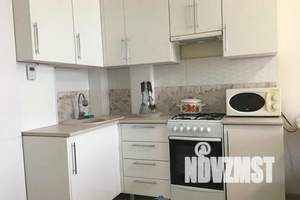 2-к квартира, посуточно, 45м2, 3/7 этаж
