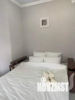 1-к квартира, посуточно, 40м2, 2/3 этаж