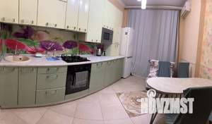 3-к квартира, посуточно, 64м2, 2/6 этаж