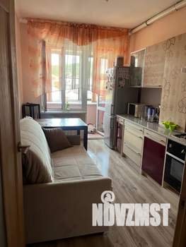 1-к квартира, посуточно, 42м2, 4/4 этаж