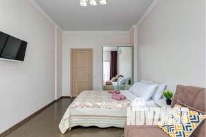 1-к квартира, посуточно, 43м2, 6/7 этаж