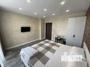1-к квартира, посуточно, 140м2, 1/1 этаж