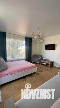 1-к квартира, посуточно, 50м2, 1/3 этаж