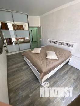 3-к квартира, посуточно, 73м2, 2/6 этаж