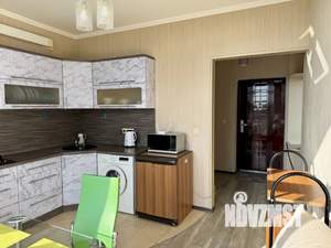 1-к квартира, посуточно, 40м2, 5/8 этаж