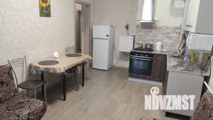 1-к квартира, посуточно, 42м2, 2/9 этаж