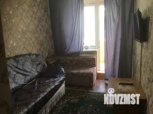 2-к квартира, посуточно, 40м2, 3/6 этаж