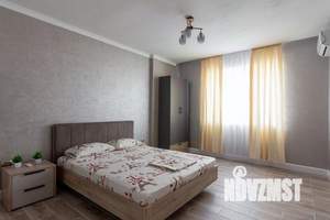 1-к квартира, посуточно, 50м2, 1/1 этаж