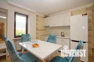 3-к квартира, посуточно, 60м2, 1/1 этаж