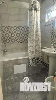 Студия квартира, посуточно, 35м2, 2/2 этаж