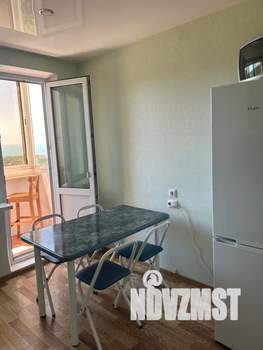 1-к квартира, посуточно, 36м2, 9/10 этаж