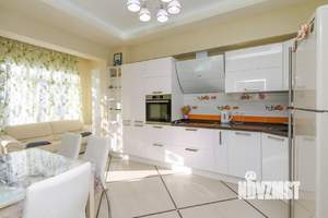 1-к квартира, посуточно, 41м2, 4/10 этаж