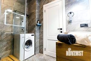 1-к квартира, посуточно, 62м2, 5/6 этаж