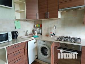 1-к квартира, посуточно, 42м2, 3/6 этаж