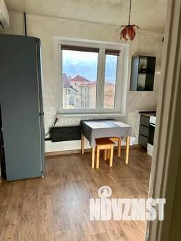 1-к квартира, посуточно, 35м2, 4/10 этаж