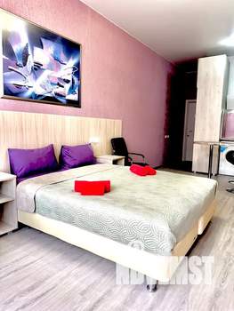 Студия квартира, посуточно, 28м2, 1/8 этаж