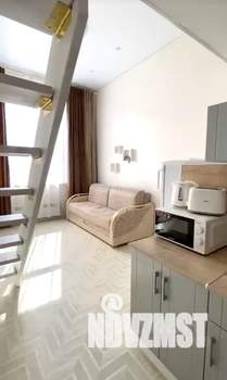 Студия квартира, посуточно, 35м2, 1/6 этаж