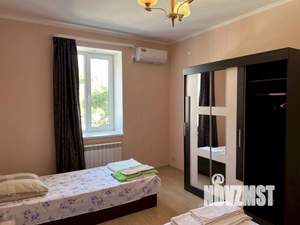 2-к квартира, посуточно, 60м2, 1/1 этаж