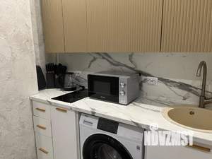 Студия квартира, посуточно, 40м2, 1/3 этаж