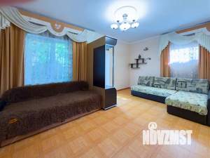 2-к квартира, посуточно, 40м2, 1/4 этаж