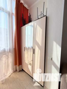 Студия квартира, посуточно, 25м2, 1/8 этаж