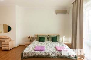 2-к квартира, посуточно, 100м2, 1/1 этаж