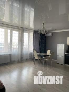 Студия квартира, посуточно, 45м2, 10/16 этаж